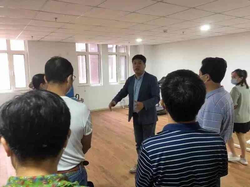 西青区政协领导前来西青pp电子游戏模拟器智慧为老服务中心调研指导工
